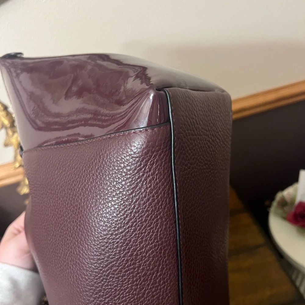 Coach Ava Chain Patent Pebbled Leather Purse Tote